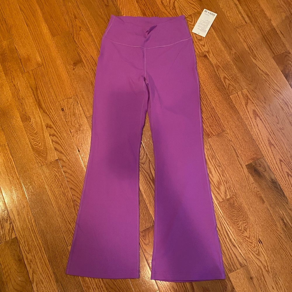 Lululemon groove SHR FLARE PANT *Nulu size 10 color code monl